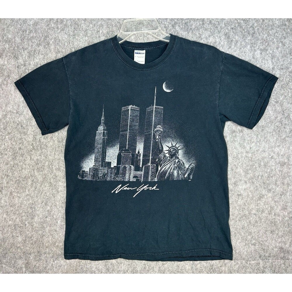 VTG New York City WTC Twin Towers Skyline T-Shirt Black Size Medium